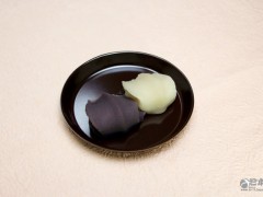 日本和菓子老字号将限定发售白豆沙赤福饼